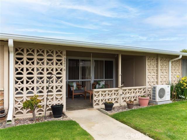 13061 Oak hill Dr 221B, Seal Beach, CA 90740