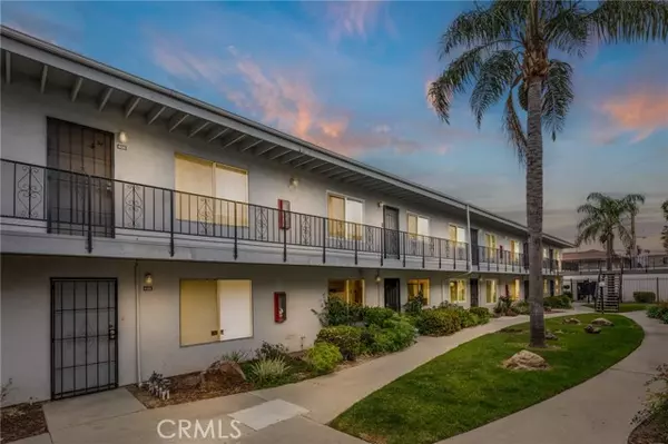 Long Beach, CA 90805,5530 Ackerfield AVE 403
