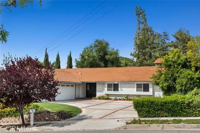 3736 Eddingham AVE, Calabasas, CA 91302