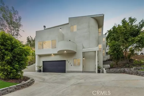 Woodland Hills, CA 91364,4236 Canoga AVE