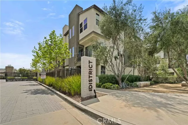 19533 Cardigan DR, Northridge, CA 91324