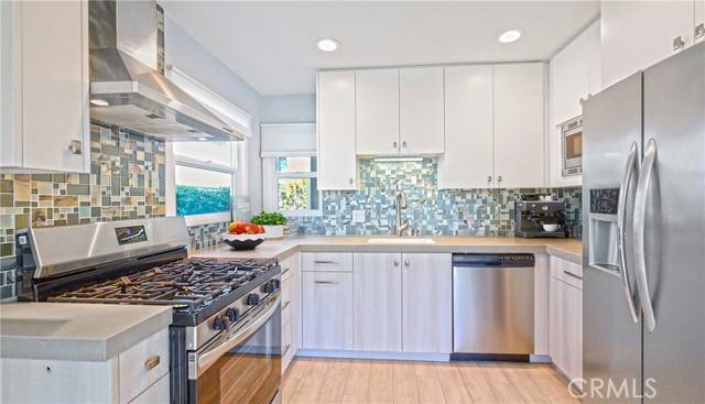 Laguna Beach, CA 92651,2955 Terry RD