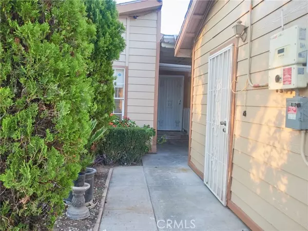 San Jacinto, CA 92583,335 E Mead ST