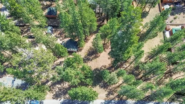 Big Bear Lake, CA 92315,415 Knight AVE