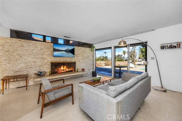 Corona, CA 92881,7160 Bel Air ST