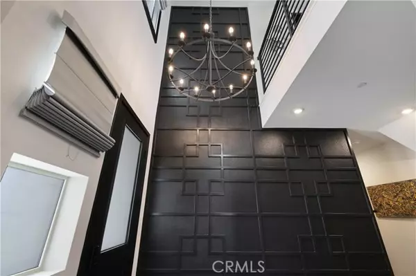 Fontana, CA 92336,15918 Caterpillar DR