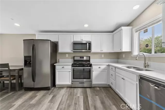 Lancaster, CA 93534,1023 W Avenue H2