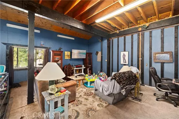 Tehachapi, CA 93561,18401 Pellisier RD