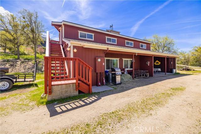 Tehachapi, CA 93561,18401 Pellisier RD