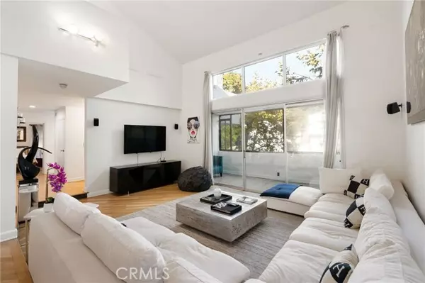 West Hollywood, CA 90069,1447 N Kings RD