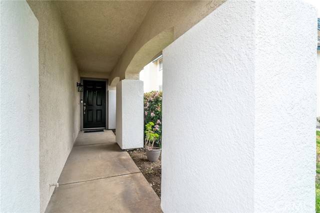 Fontana, CA 92336,8082 Milan CT