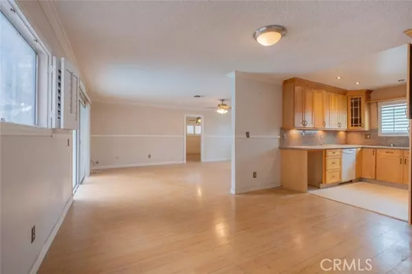 Glendale, CA 91206,310 N Jackson ST 130