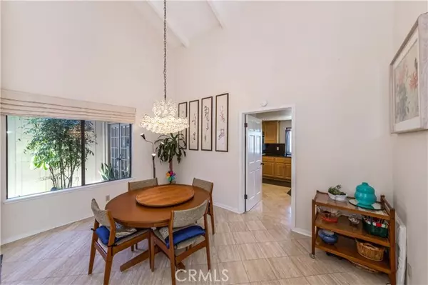 Rancho Palos Verdes, CA 90275,10 Mela LN