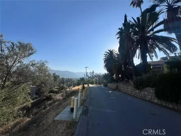 Lake Elsinore, CA 92530,0 Lash ST