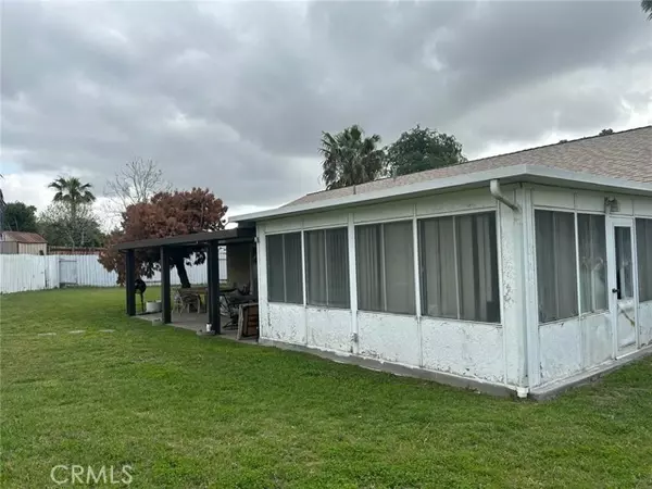 Fontana, CA 92335,9050 Dumond DR