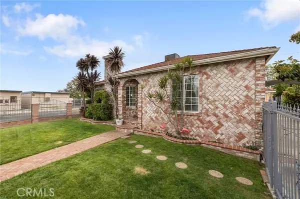 Reseda, CA 91335,19500 Bassett ST