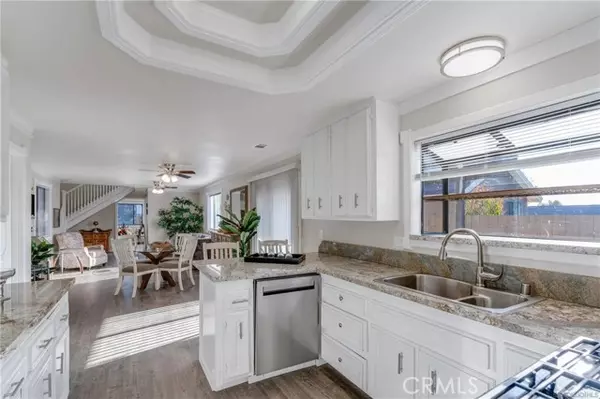 Vista, CA 92084,329 Nicole DR