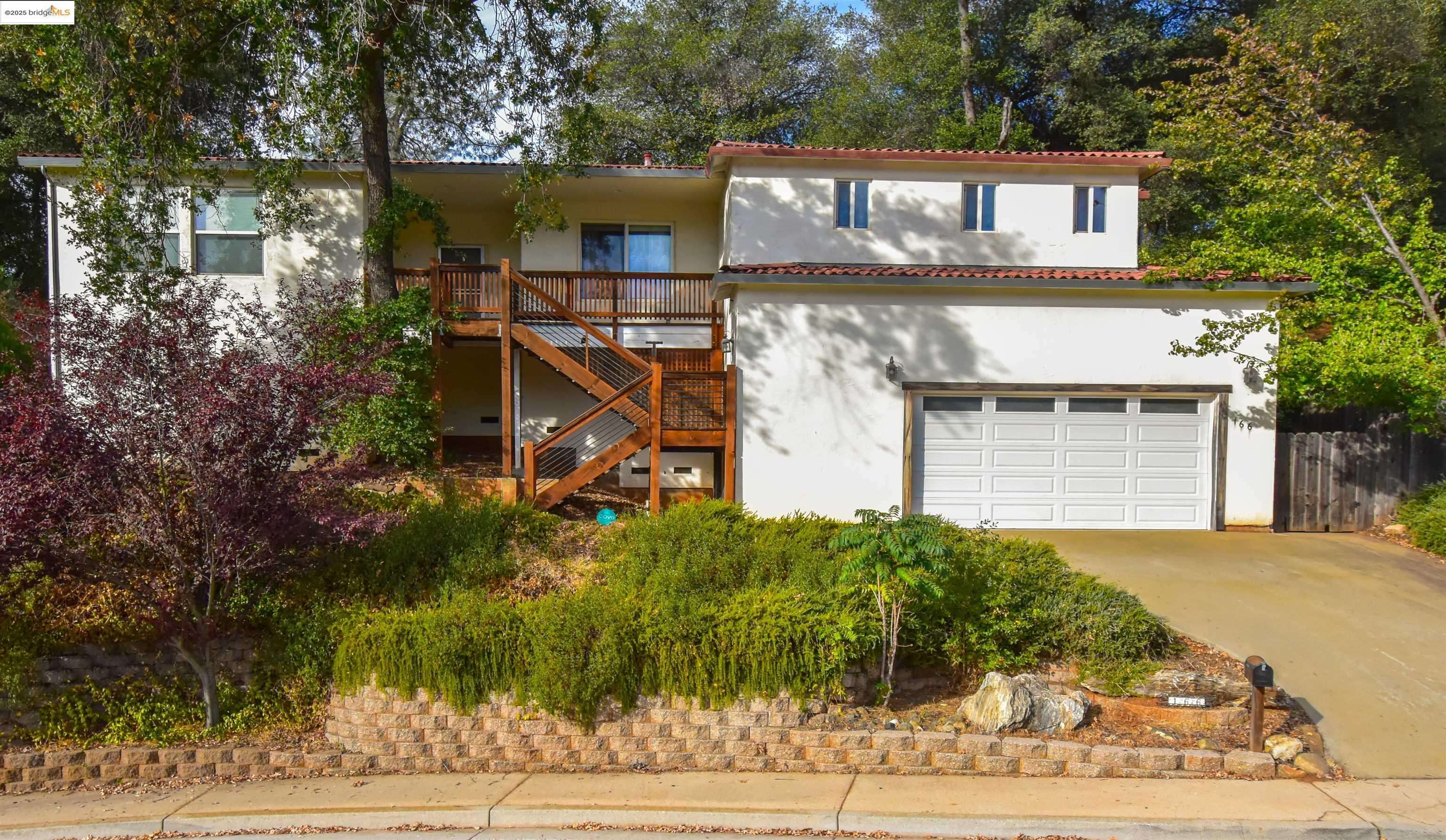 166 Pesce WAY, Sonora, CA 95370