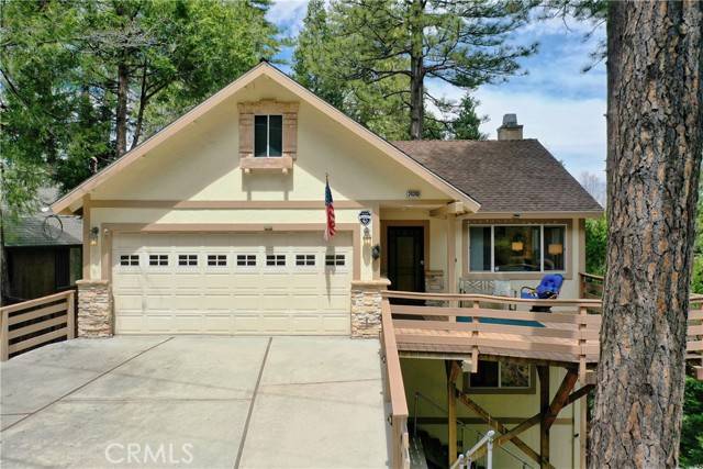 24240 Horst DR, Crestline, CA 92325