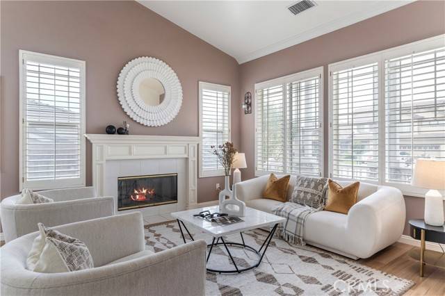 Upland, CA 91786,1388 Omalley WAY