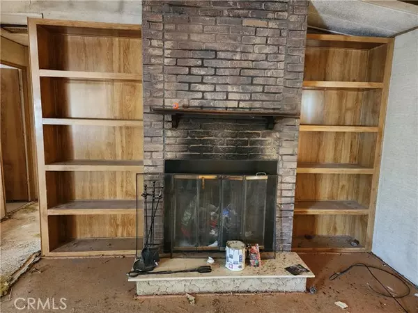 Lucerne Valley, CA 92356,10181 Baker RD