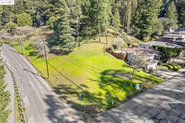 Oakland, CA 94611,6658 Shepherd CYN