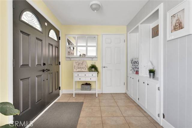 Apple Valley, CA 92307,19445 Yanan RD