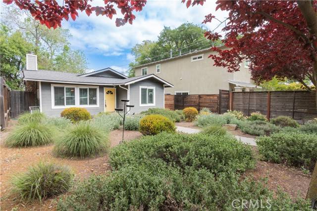 415 7th,  Paso Robles,  CA 93446