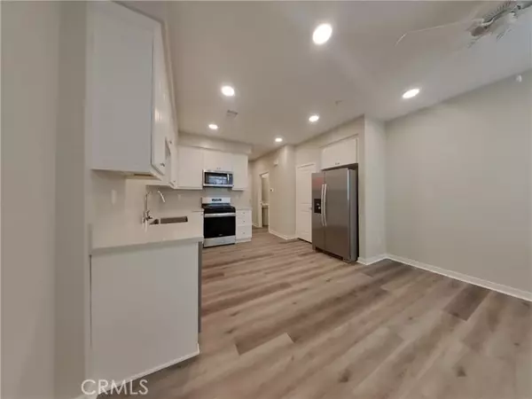Wildomar, CA 92595,24690 Ahora CT