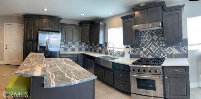 Corona, CA 92882,1387 Dyer WAY