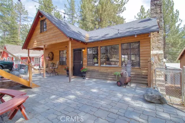 1154 Lark RD, Wrightwood, CA 92397