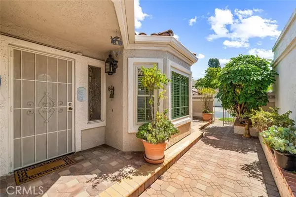 Mission Viejo, CA 92692,28298 Alava