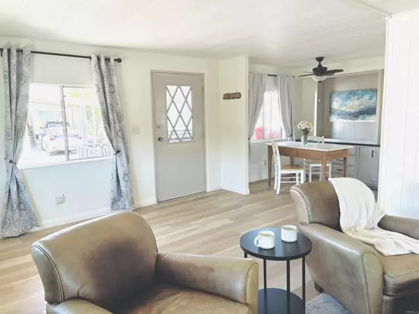 Oceanside, CA 92058,57 Bob LN