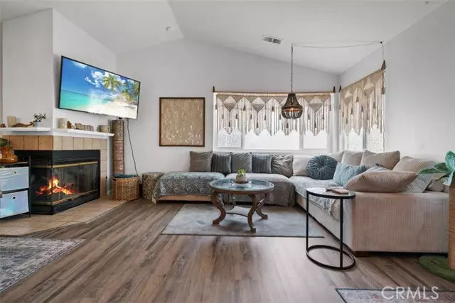 160 S 6th ST, Grover Beach, CA 93433