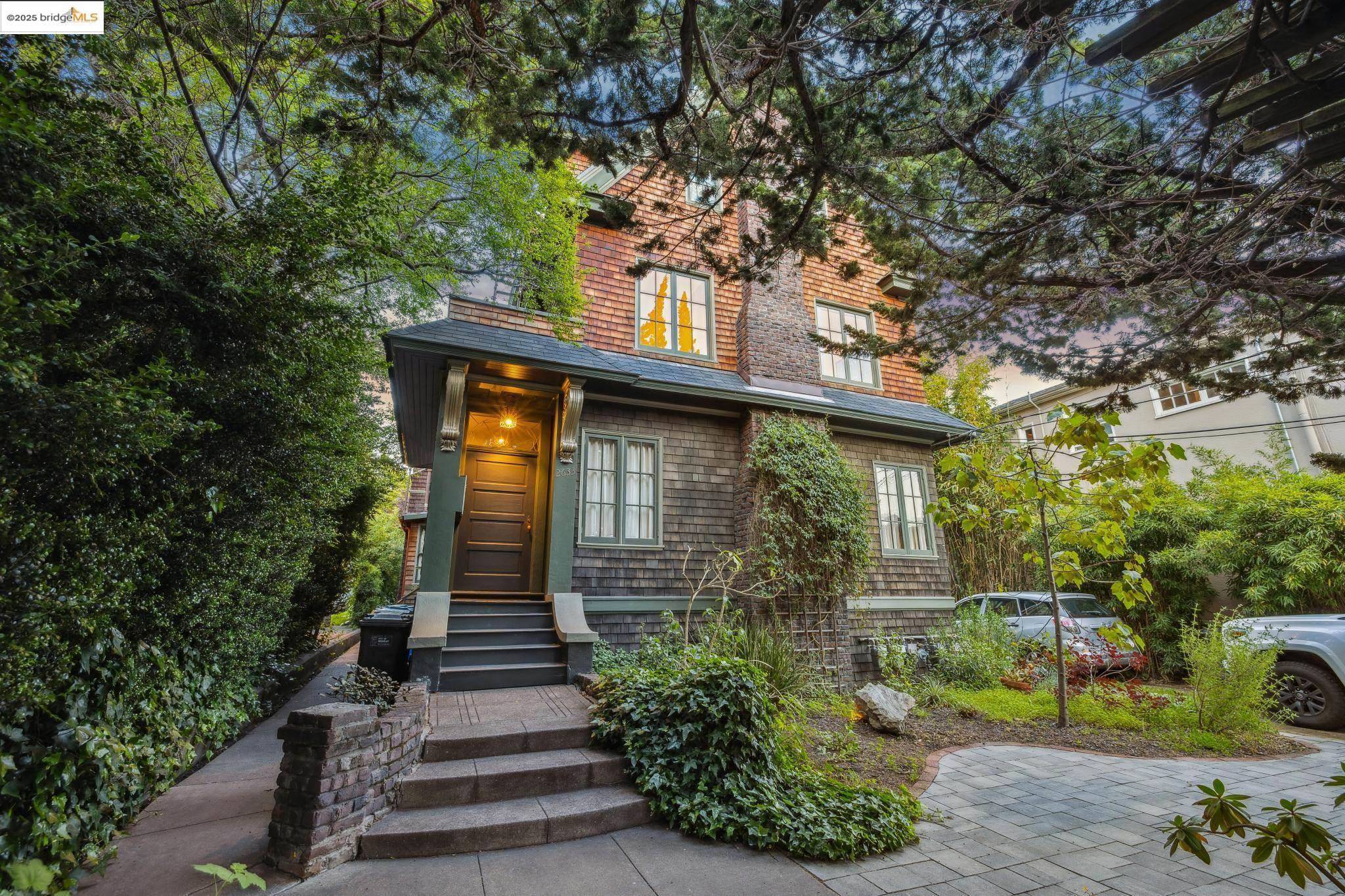 Berkeley, CA 94704,2633 Benvenue 3
