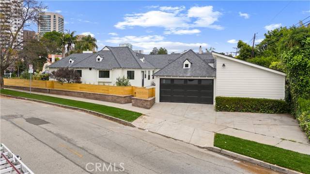Los Angeles, CA 90024,10584 Wellworth AVE
