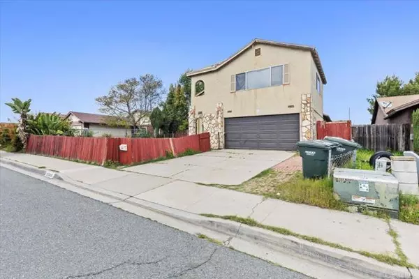 Spring Valley, CA 91977,8348 Cacus ST