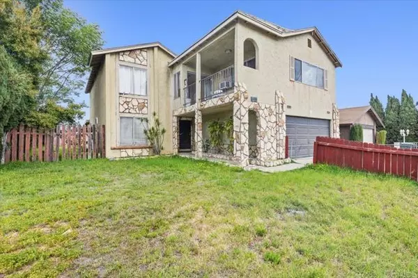 Spring Valley, CA 91977,8348 Cacus ST