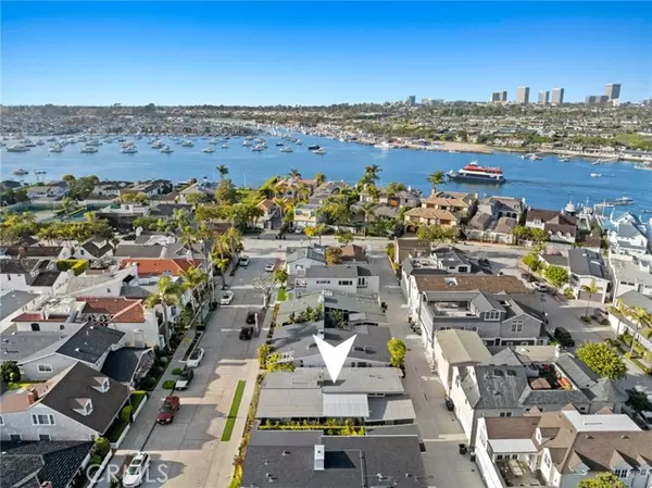 Newport Beach, CA 92661,432 Seville AVE