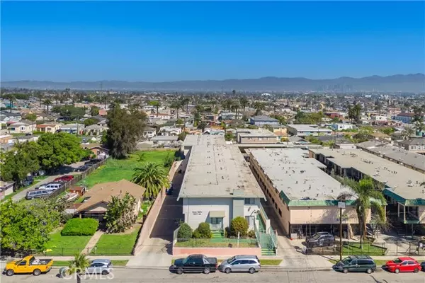 Los Angeles, CA 90047,1451 W 105th ST