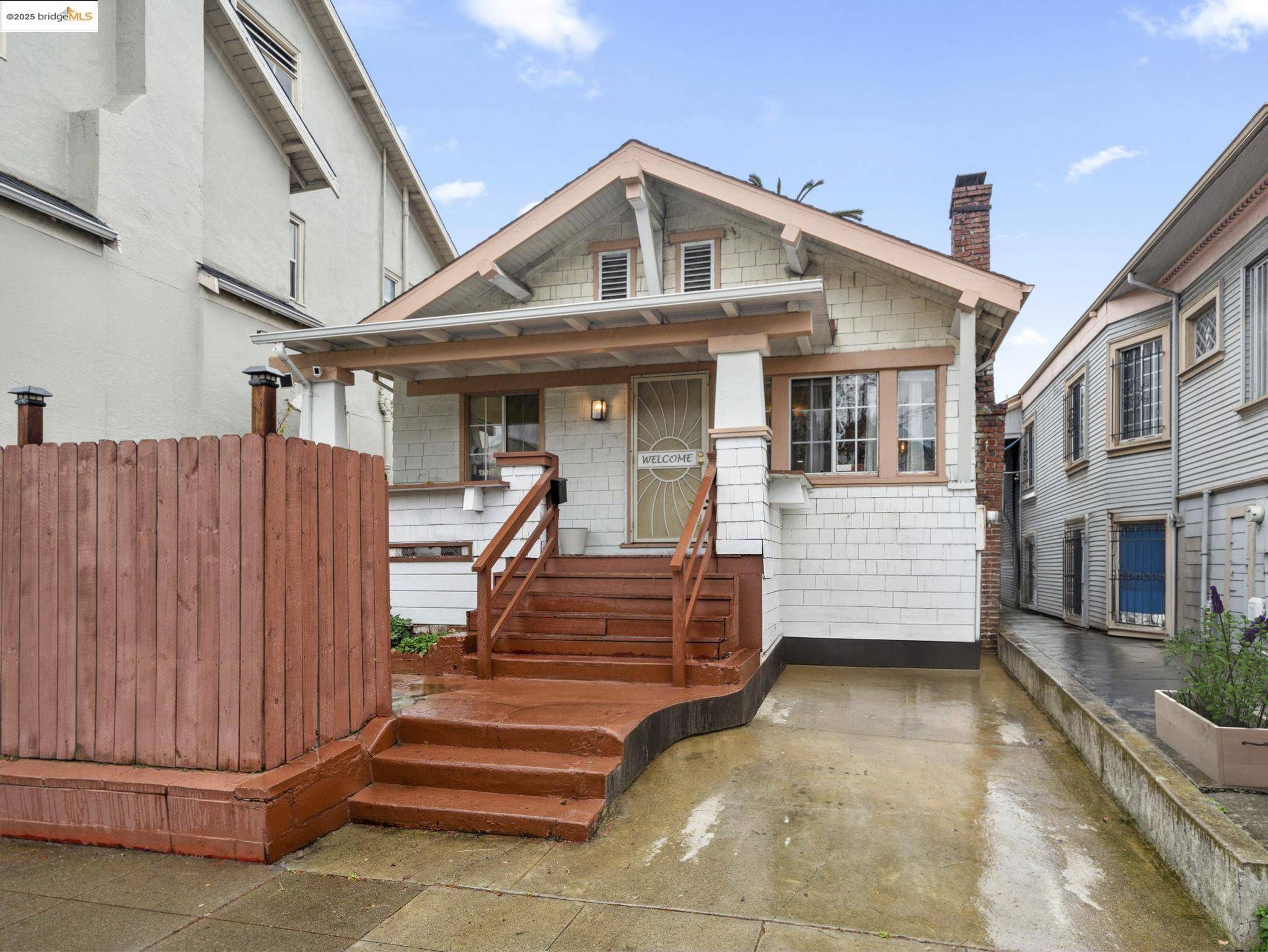 340 Foothill Blvd, Oakland, CA 94606