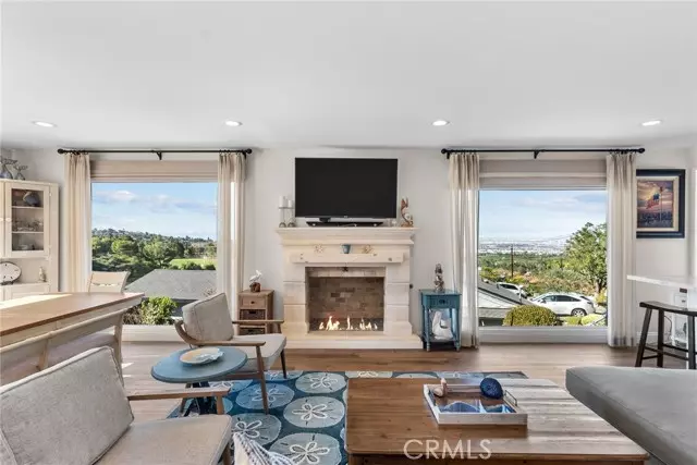 27361 Rainbow Ridge RD, Palos Verdes Peninsula, CA 90274
