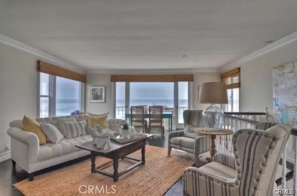 Laguna Beach, CA 92651,1061 Gaviota DR