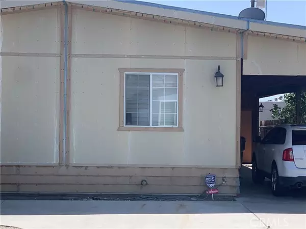 Thousand Palms, CA 92276,73601 Stanton DR