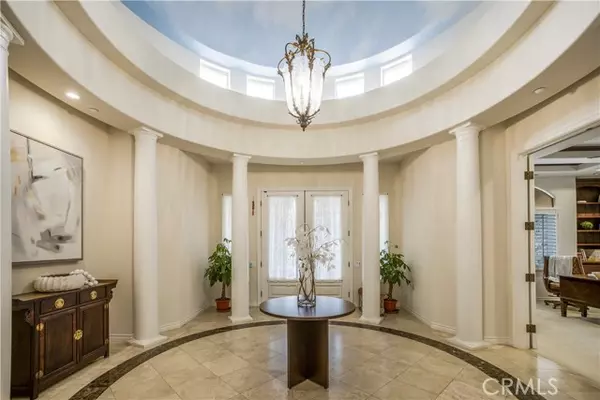 Claremont, CA 91711,3831 Grand AVE