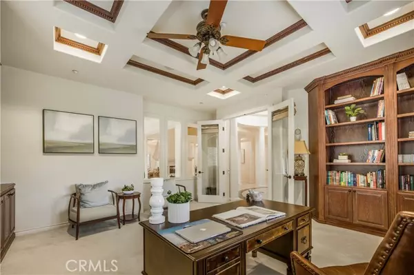 Claremont, CA 91711,3831 Grand AVE