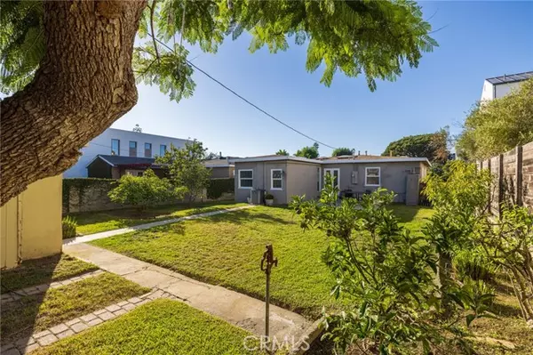 Newport Beach, CA 92663,524 Tustin AVE