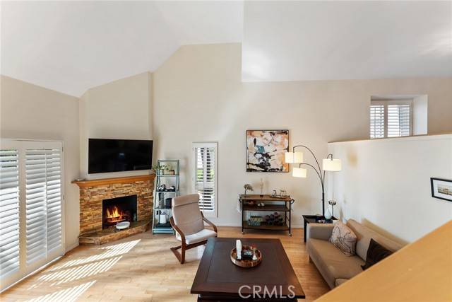 Sherman Oaks, CA 91403,15175 Magnolia BLD A
