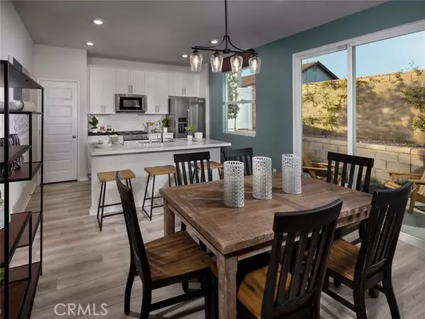 Redlands, CA 92374,2145 Bergamot ST