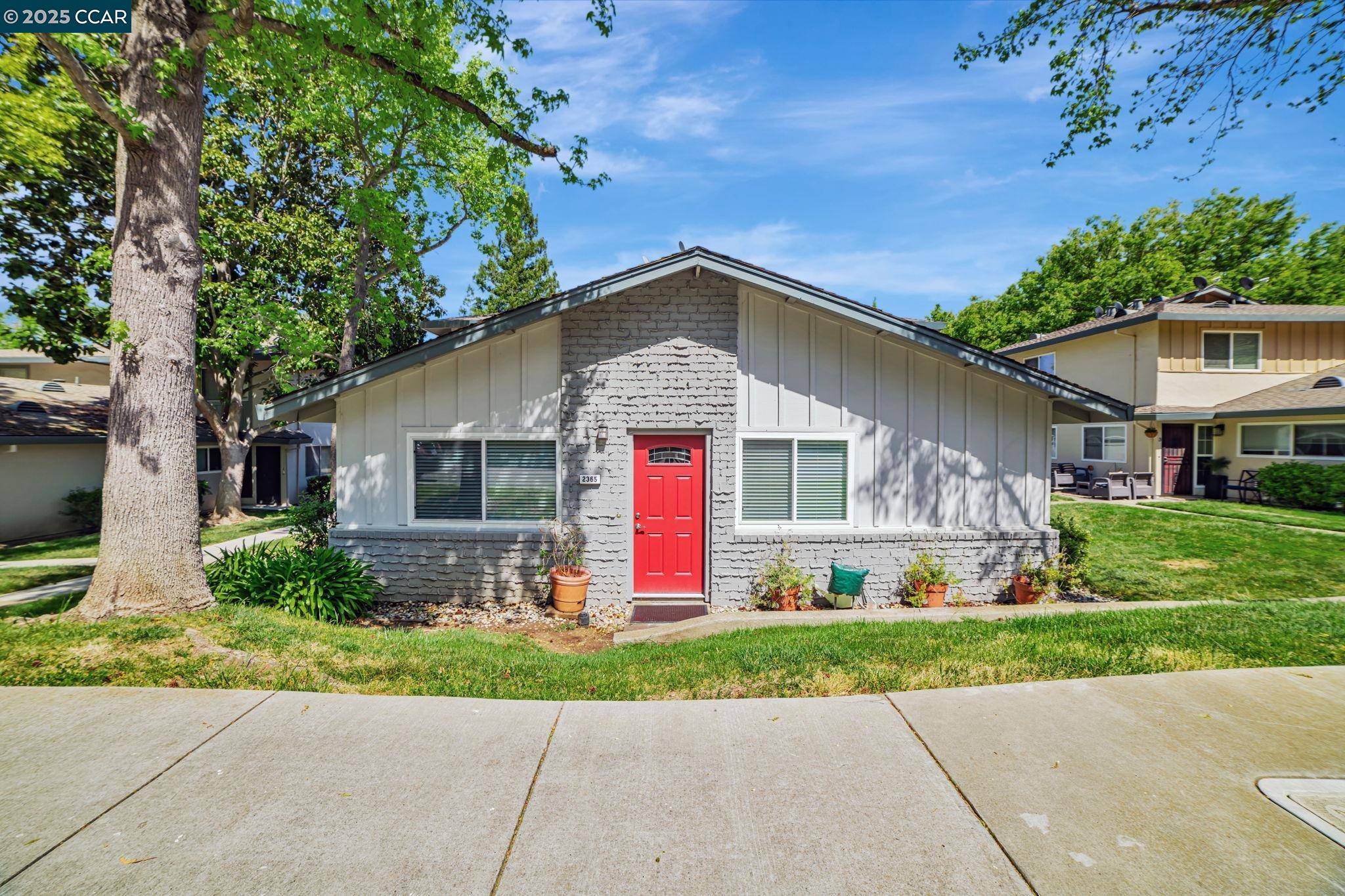 2365 Foothill Rd 1, Pleasanton, CA 94588